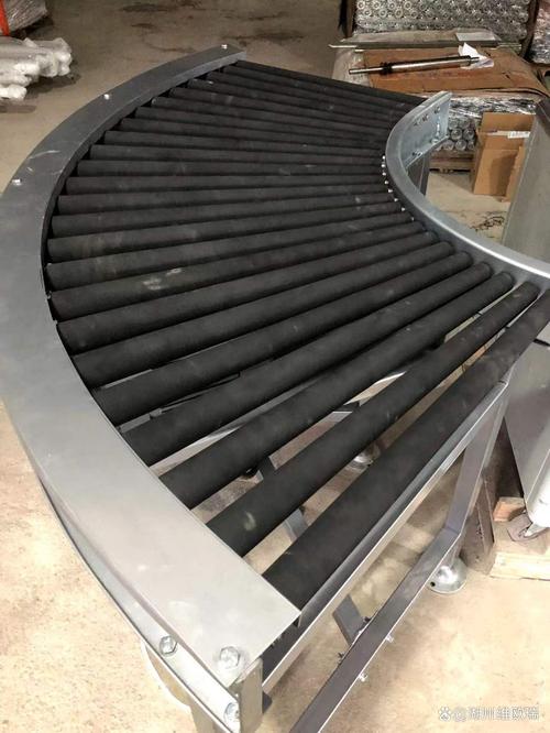 3个关键点助你选对设备 在白山的工厂车间里,小型皮带输送线是常见的